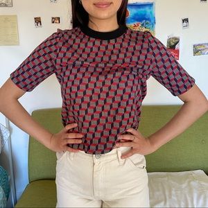 Funky geometric tshirt